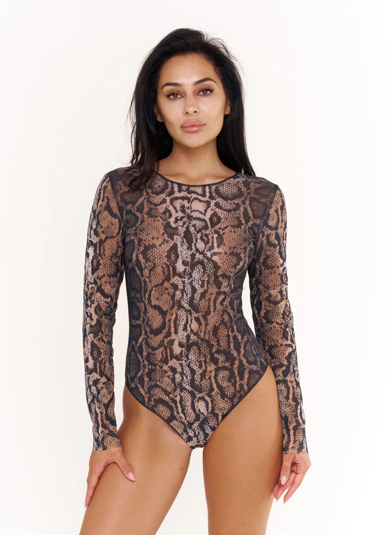 One-piece swimsuit with sleeves, front zipper and stand-up collar image 4